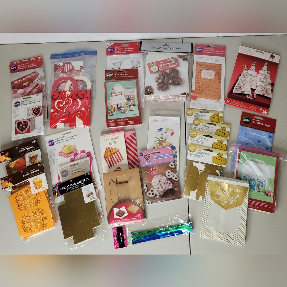 27 pc Lot of Assorted Holiday‎ Treat Bags/ Boxes  & More